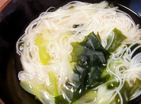 シンプルにゅうめん